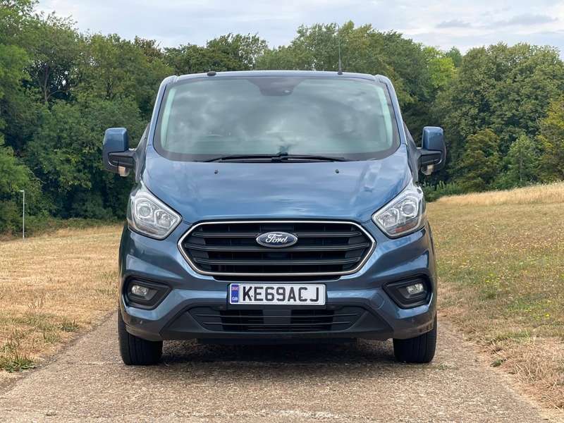 A 2020 FORD TRANSIT CUSTOM 280 LIMITED P/V L1 H1 A 2020 FORD TRANSIT CUSTOM 280 LIMITED P/V L1 H1