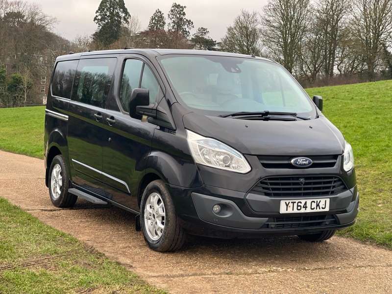 A 2014 FORD TRANSIT CUSTOM 290 LIMITED LR DCB A 2014 FORD TRANSIT CUSTOM 290 LIMITED LR DCB