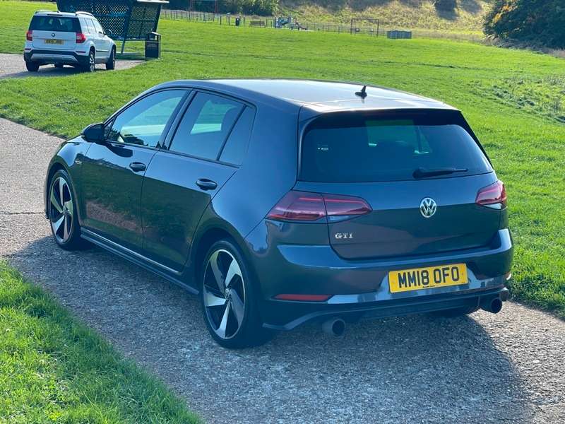 2018 VOLKSWAGEN GOLF 2018 VOLKSWAGEN GOLF