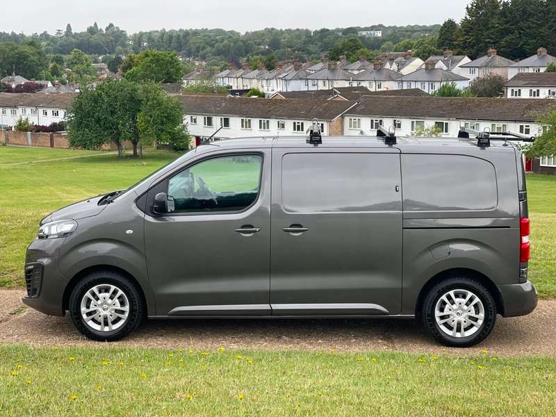 2022 VAUXHALL VIVARO 2022 VAUXHALL VIVARO