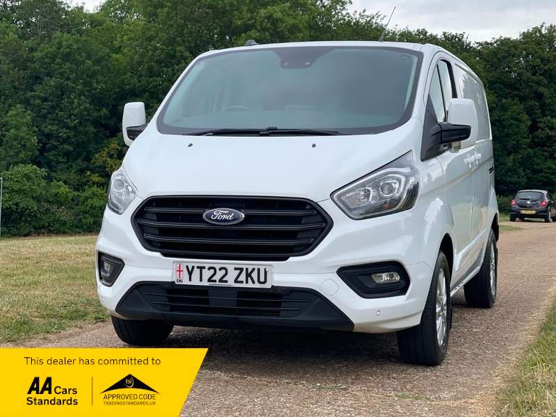 A 2022 FORD TRANSIT CUSTOM 320 LIMITED P/V ECOBLUE A 2022 FORD TRANSIT CUSTOM 320 LIMITED P/V ECOBLUE