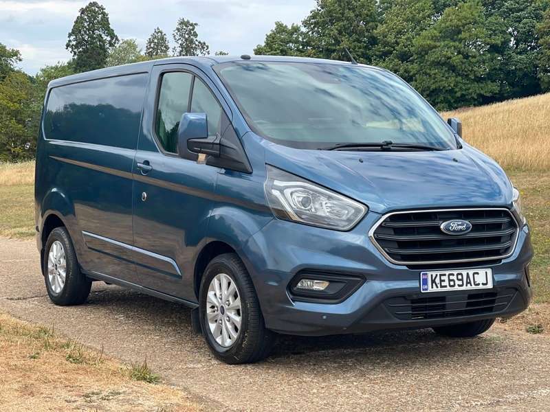 A 2020 FORD TRANSIT CUSTOM 280 LIMITED P/V L1 H1 A 2020 FORD TRANSIT CUSTOM 280 LIMITED P/V L1 H1
