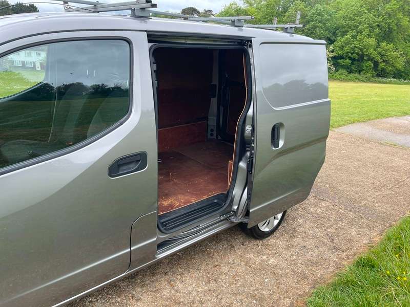 2019 NISSAN NV200 2019 NISSAN NV200