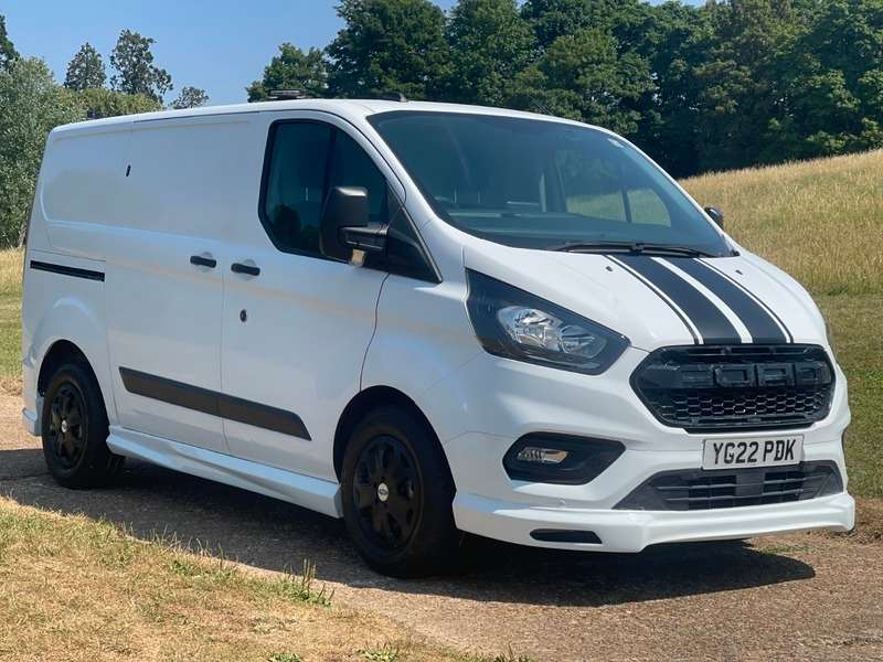 A 2022 FORD TRANSIT CUSTOM 320 LIMITED P/V ECOBLUE A 2022 FORD TRANSIT CUSTOM 320 LIMITED P/V ECOBLUE