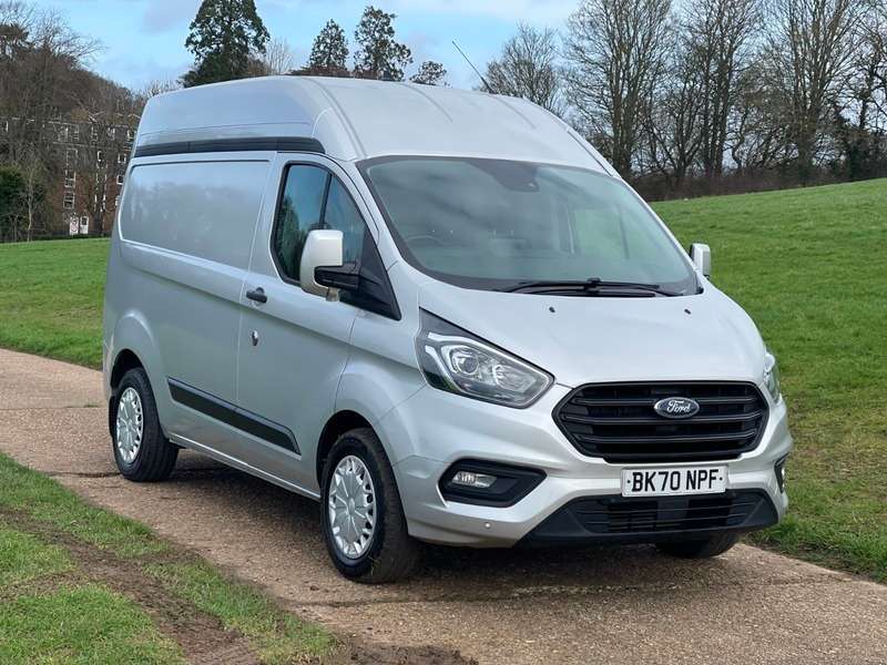 A 2020 FORD TRANSIT CUSTOM 320 TREND P/V ECOBLUE A 2020 FORD TRANSIT CUSTOM 320 TREND P/V ECOBLUE