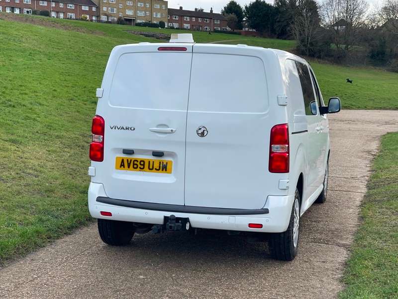 2019 VAUXHALL VIVARO 2019 VAUXHALL VIVARO