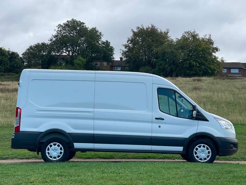 A 2018 FORD TRANSIT 350 L3 H2 P/V A 2018 FORD TRANSIT 350 L3 H2 P/V