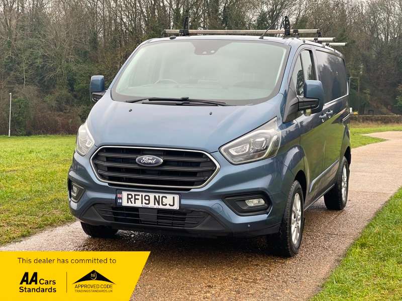 A 2019 FORD TRANSIT CUSTOM 280 LIMITED P/V L1 H1 A 2019 FORD TRANSIT CUSTOM 280 LIMITED P/V L1 H1
