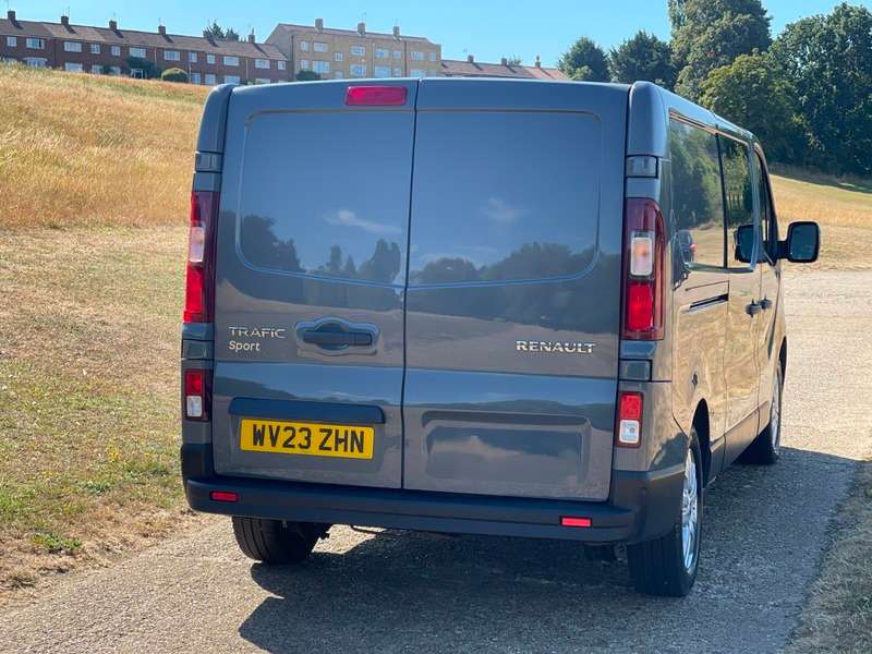 2023 RENAULT TRAFIC 2023 RENAULT TRAFIC