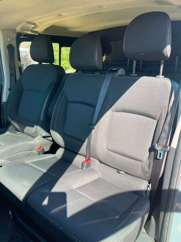 2023 RENAULT TRAFIC 2023 RENAULT TRAFIC