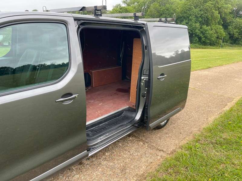 2022 VAUXHALL VIVARO 2022 VAUXHALL VIVARO