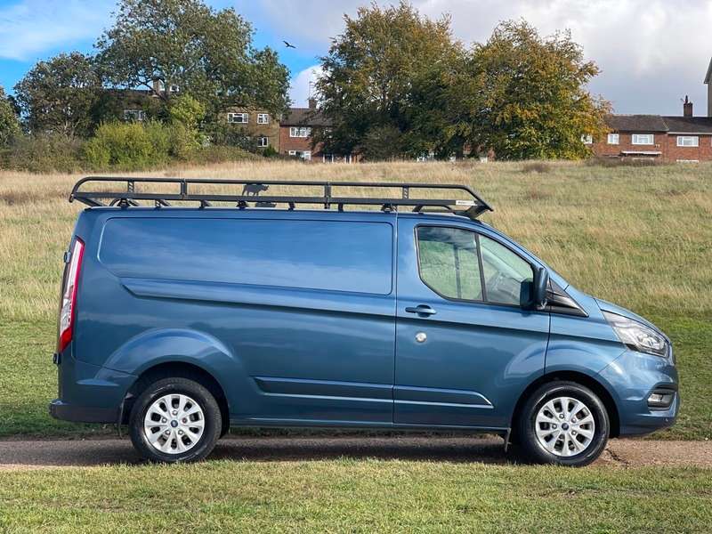 A 2020 FORD TRANSIT CUSTOM 280 LIMITED P/V ECOBLUE A 2020 FORD TRANSIT CUSTOM 280 LIMITED P/V ECOBLUE