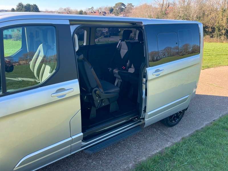 2018 FORD TOURNEO CUSTOM 2018 FORD TOURNEO CUSTOM