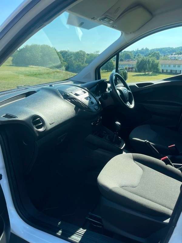 2019 FORD COURIER 2019 FORD COURIER