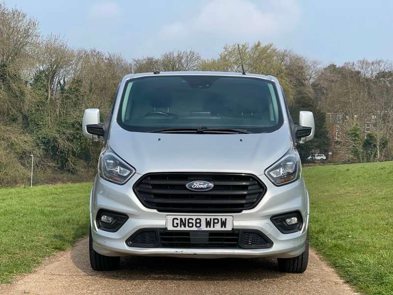 A 2018 FORD TRANSIT CUSTOM 290 SPORT P/V L1 H1 A 2018 FORD TRANSIT CUSTOM 290 SPORT P/V L1 H1