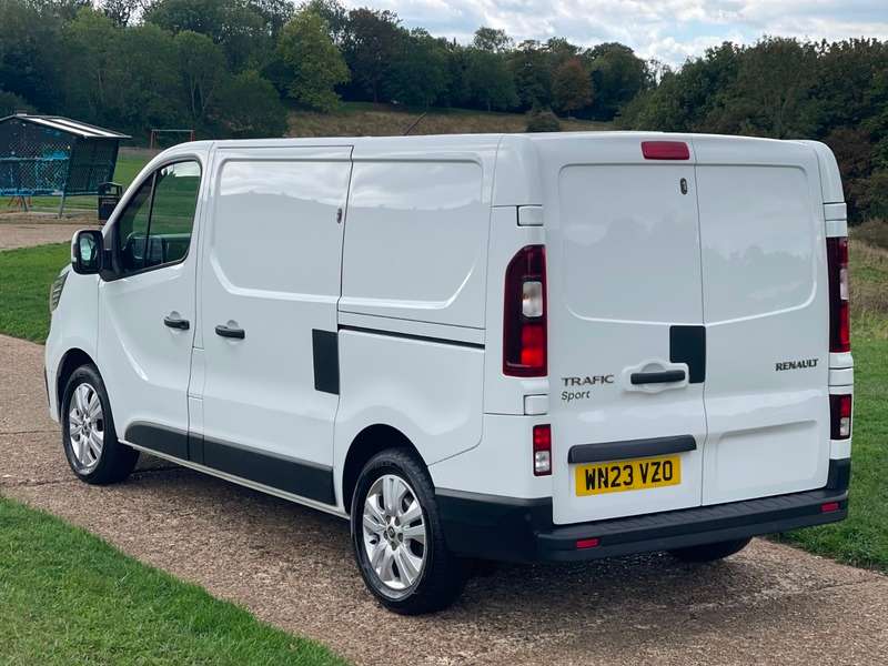 2023 RENAULT TRAFIC 2023 RENAULT TRAFIC