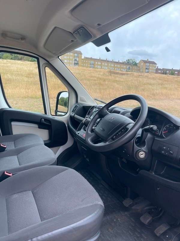 2013 PEUGEOT BOXER 2013 PEUGEOT BOXER
