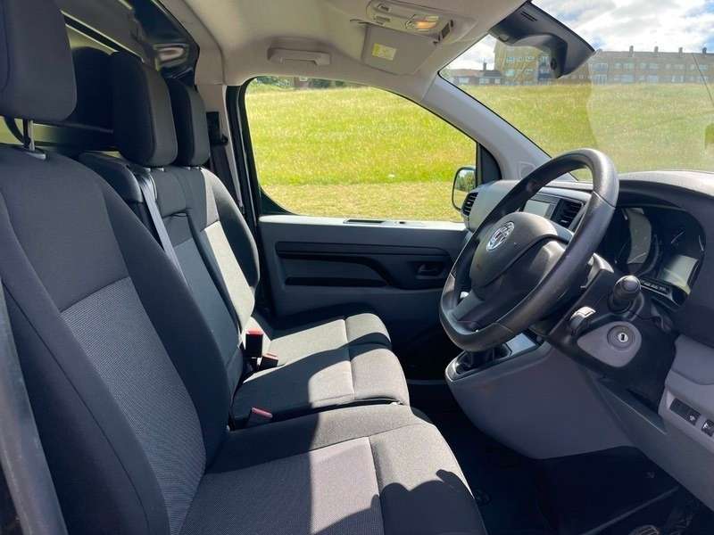 2022 VAUXHALL VIVARO 2022 VAUXHALL VIVARO
