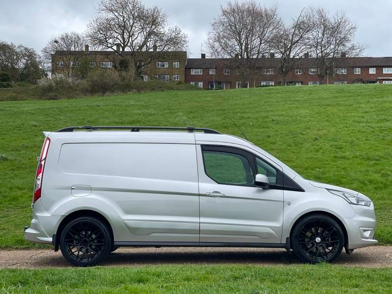 A 2020 FORD TRANSIT CONNECT 240 LIMITED TDCI A 2020 FORD TRANSIT CONNECT 240 LIMITED TDCI