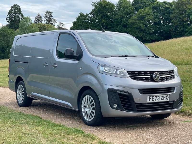 A 2023 VAUXHALL VIVARO L2H1 F3100 PRO S/S A 2023 VAUXHALL VIVARO L2H1 F3100 PRO S/S