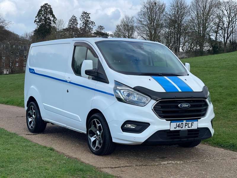 A 2020 FORD TRANSIT CUSTOM 300 LIMITED P/V ECOBLUE A 2020 FORD TRANSIT CUSTOM 300 LIMITED P/V ECOBLUE