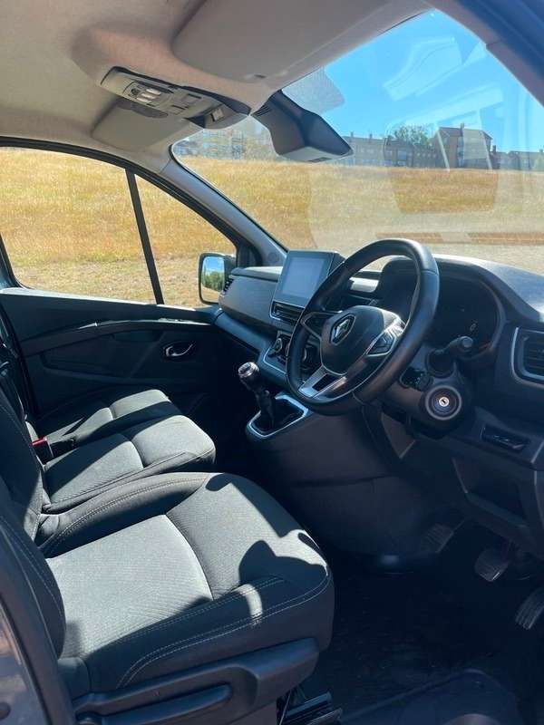 2023 RENAULT TRAFIC 2023 RENAULT TRAFIC