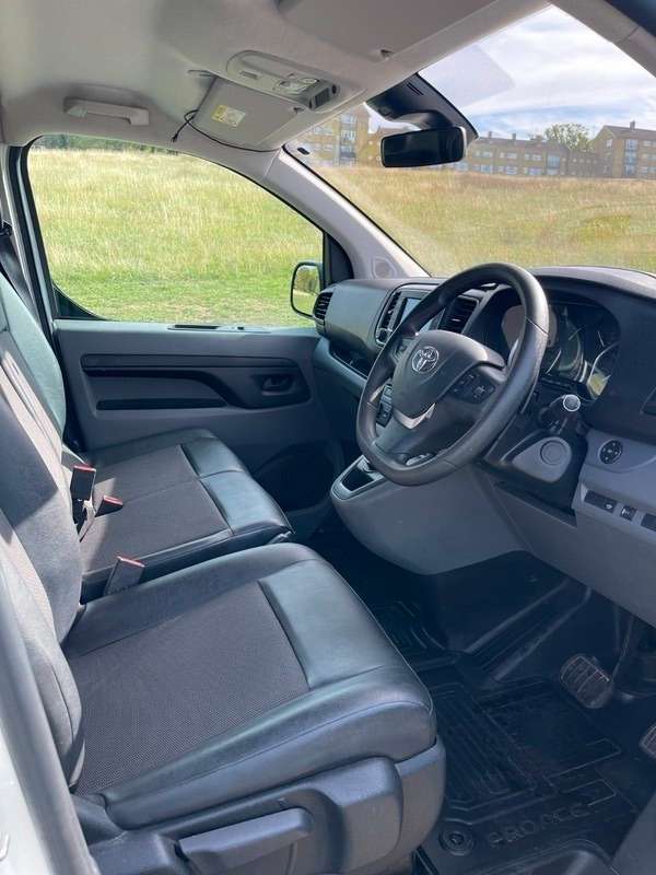 2021 TOYOTA PROACE 2021 TOYOTA PROACE