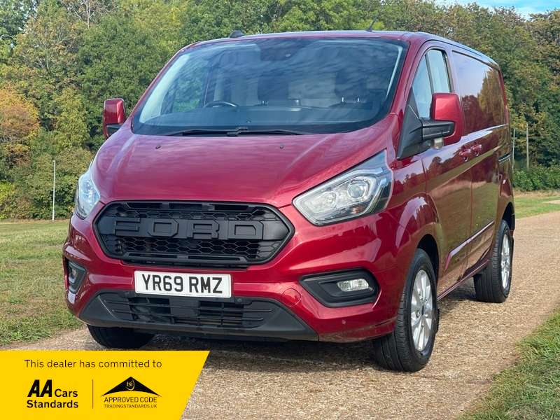 A 2019 FORD TRANSIT CUSTOM 280 LIMITED P/V ECOBLUE A 2019 FORD TRANSIT CUSTOM 280 LIMITED P/V ECOBLUE