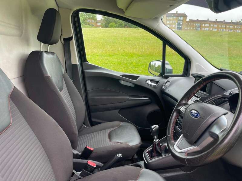 2021 FORD COURIER 2021 FORD COURIER