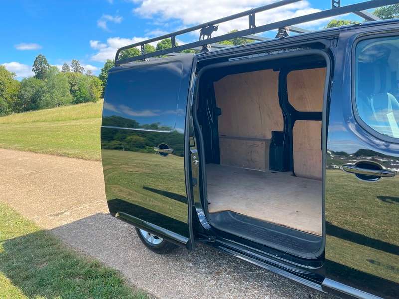 2022 VAUXHALL VIVARO 2022 VAUXHALL VIVARO
