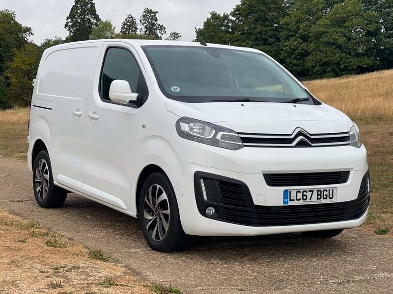 A 2017 CITROEN DISPATCH XS 1400 ENTERPRISE PLUS BLUEHDI S/S A 2017 CITROEN DISPATCH XS 1400 ENTERPRISE PLUS BLUEHDI S/S
