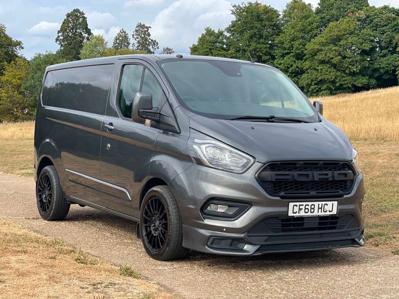A 2019 FORD TRANSIT CUSTOM 280 LIMITED P/V L1 H1 A 2019 FORD TRANSIT CUSTOM 280 LIMITED P/V L1 H1