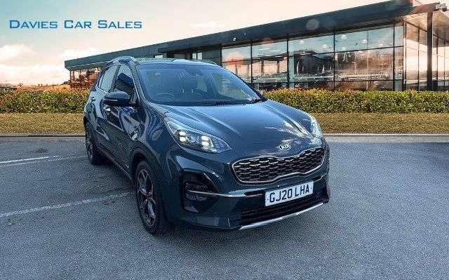 A 2020 KIA SPORTAGE 1.6 T-GDi GT-Line SUV 5dr Petrol DCT AWD Euro 6 (s/s) (174 bhp) A 2020 KIA SPORTAGE 1.6 T-GDi GT-Line SUV 5dr Petrol DCT AWD Euro 6 (s/s) (174 bhp)