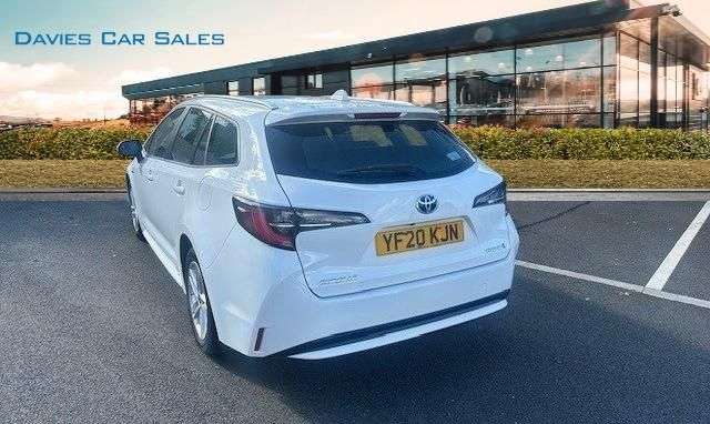A 2020 TOYOTA COROLLA 1.8 VVT-h Icon Touring Sports 5dr Petrol Hybrid CVT Euro 6 (s/s) (122 ps) A 2020 TOYOTA COROLLA 1.8 VVT-h Icon Touring Sports 5dr Petrol Hybrid CVT Euro 6 (s/s) (122 ps)