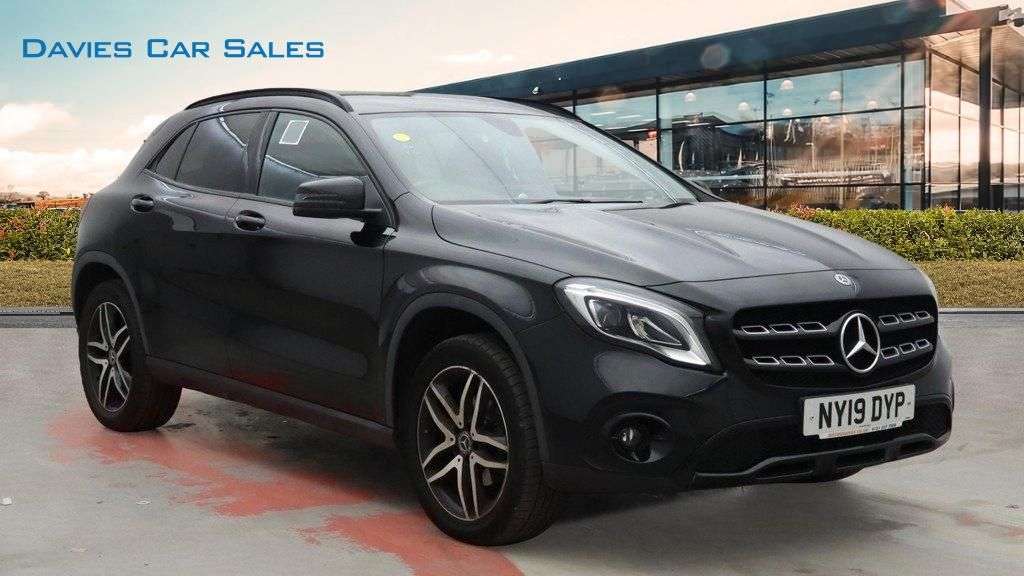 A 2019 MERCEDES-BENZ GLA CLASS 1.6 GLA180 Urban Edition SUV 5dr Petrol 7G-DCT Euro 6 (s/s) (122 ps) A 2019 MERCEDES-BENZ GLA CLASS 1.6 GLA180 Urban Edition SUV 5dr Petrol 7G-DCT Euro 6 (s/s) (122 ps)