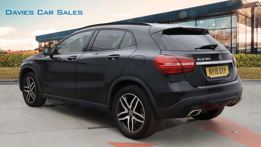 A 2019 MERCEDES-BENZ GLA CLASS 1.6 GLA180 Urban Edition SUV 5dr Petrol 7G-DCT Euro 6 (s/s) (122 ps) A 2019 MERCEDES-BENZ GLA CLASS 1.6 GLA180 Urban Edition SUV 5dr Petrol 7G-DCT Euro 6 (s/s) (122 ps)