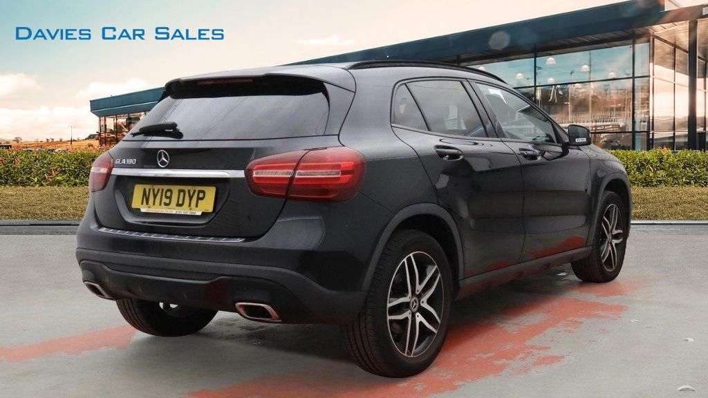 A 2019 MERCEDES-BENZ GLA CLASS 1.6 GLA180 Urban Edition SUV 5dr Petrol 7G-DCT Euro 6 (s/s) (122 ps) A 2019 MERCEDES-BENZ GLA CLASS 1.6 GLA180 Urban Edition SUV 5dr Petrol 7G-DCT Euro 6 (s/s) (122 ps)