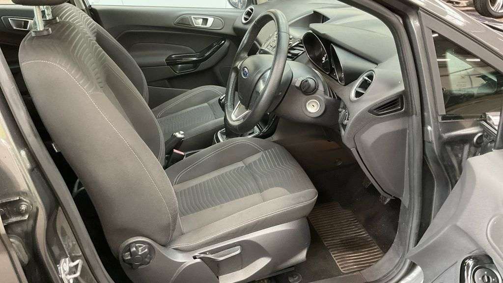 2015 FORD FIESTA 2015 FORD FIESTA