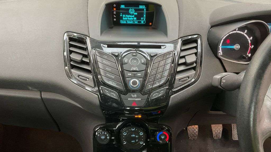 2015 FORD FIESTA 2015 FORD FIESTA