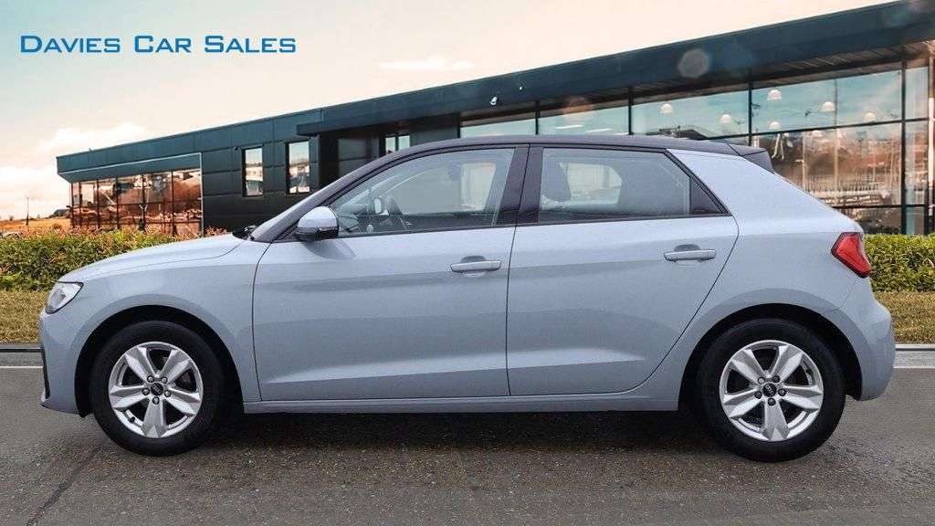 2022 AUDI A1 2022 AUDI A1
