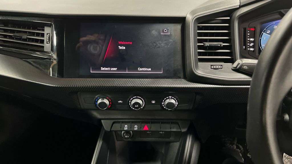 2022 AUDI A1 2022 AUDI A1