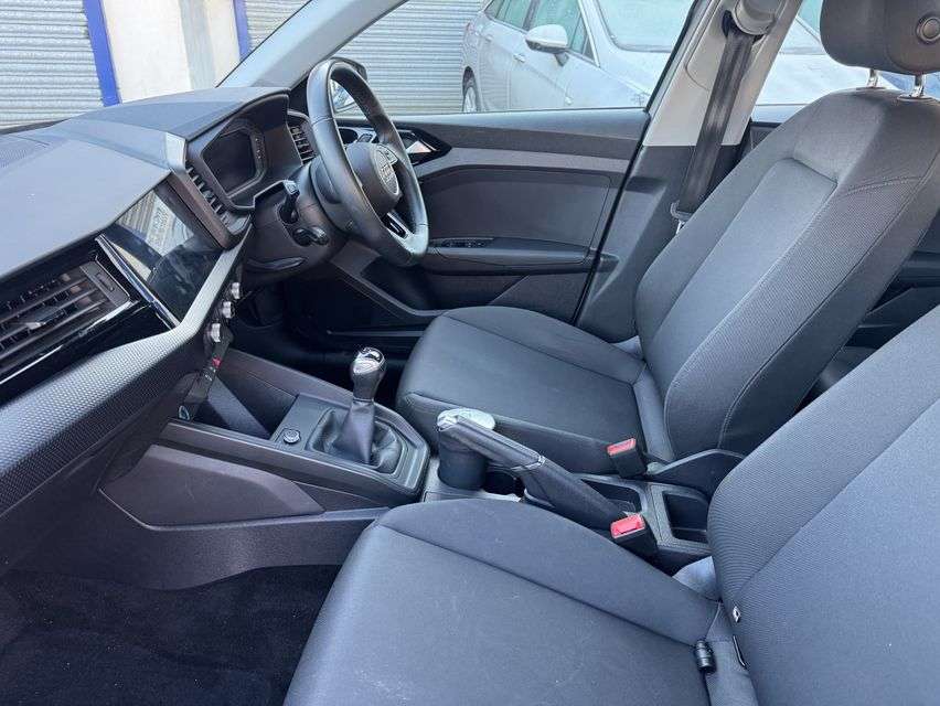 2022 AUDI A1 2022 AUDI A1