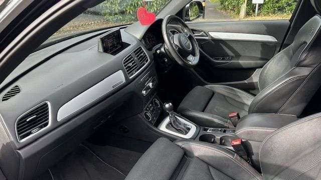 2015 AUDI Q3 2015 AUDI Q3