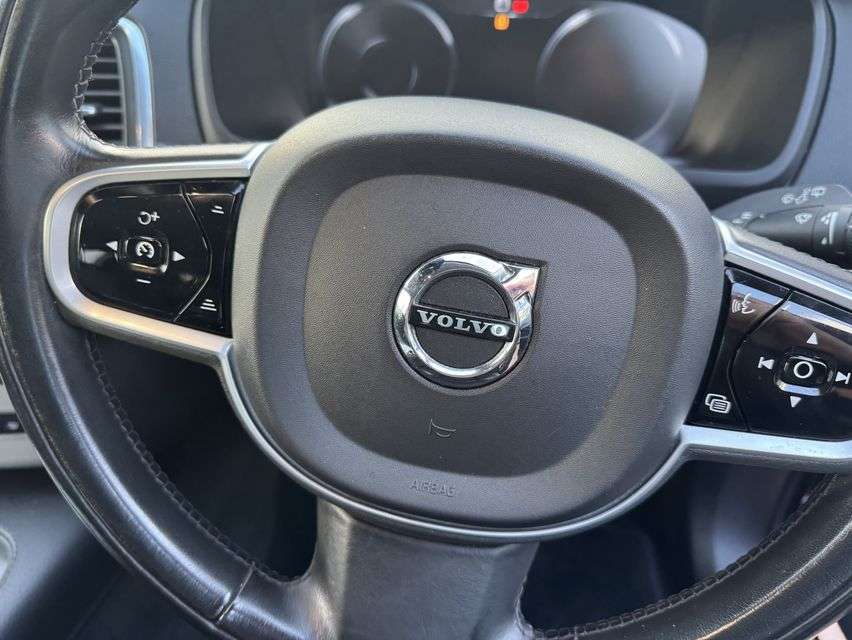 2020 VOLVO XC90 2020 VOLVO XC90