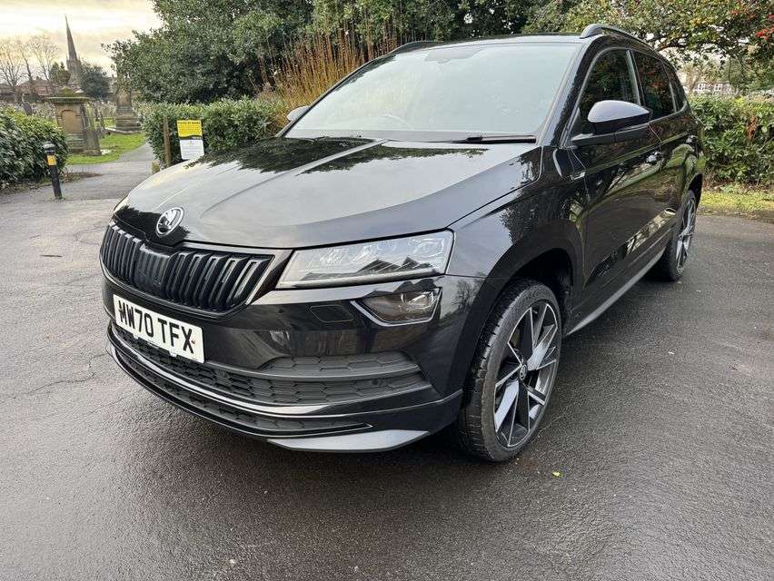 A 2020 SKODA KAROQ 1.5 TSI ACT SportLine SUV 5dr Petrol DSG Euro 6 (s/s) (150 ps) A 2020 SKODA KAROQ 1.5 TSI ACT SportLine SUV 5dr Petrol DSG Euro 6 (s/s) (150 ps)