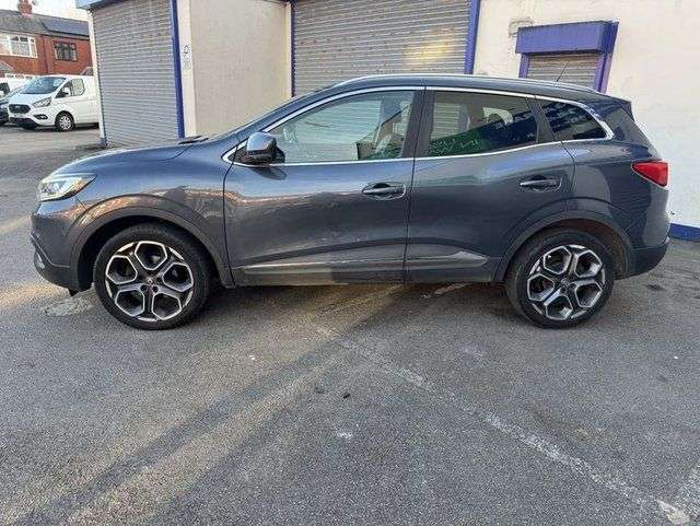 A 2018 RENAULT KADJAR 1.5 dCi Dynamique S Nav SUV 5dr Diesel Manual Euro 6 (s/s) (110 ps) A 2018 RENAULT KADJAR 1.5 dCi Dynamique S Nav SUV 5dr Diesel Manual Euro 6 (s/s) (110 ps)