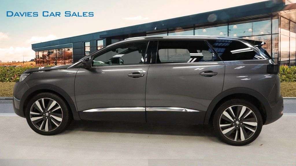 2018 PEUGEOT 5008 2018 PEUGEOT 5008