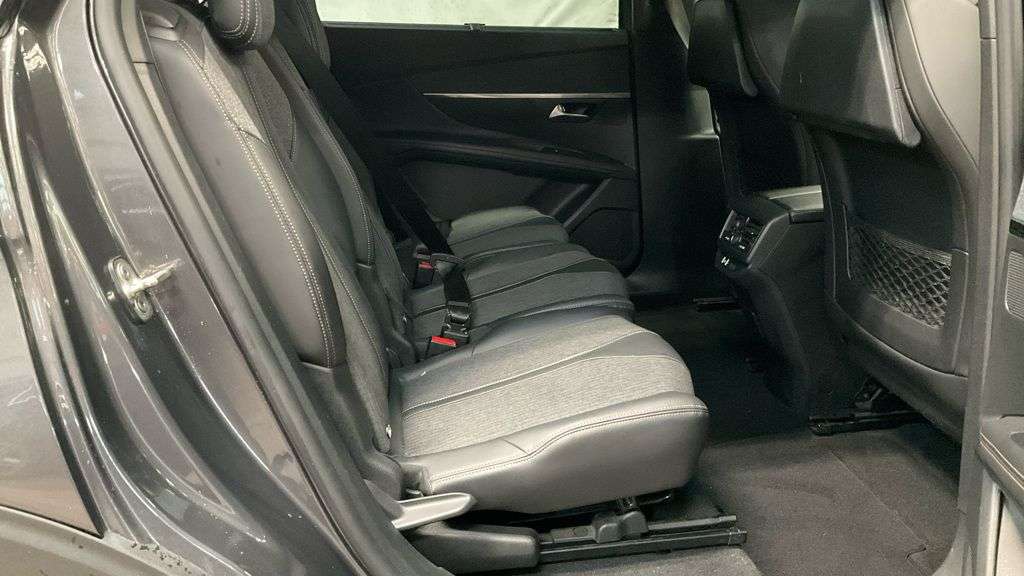 2018 PEUGEOT 5008 2018 PEUGEOT 5008