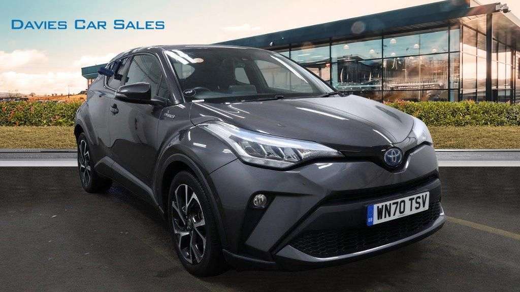 A 2020 TOYOTA C-HR 1.8 VVT-h Design SUV 5dr Petrol Hybrid CVT Euro 6 (s/s) (122 ps) A 2020 TOYOTA C-HR 1.8 VVT-h Design SUV 5dr Petrol Hybrid CVT Euro 6 (s/s) (122 ps)