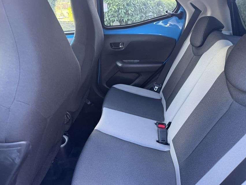 2016 TOYOTA AYGO 2016 TOYOTA AYGO